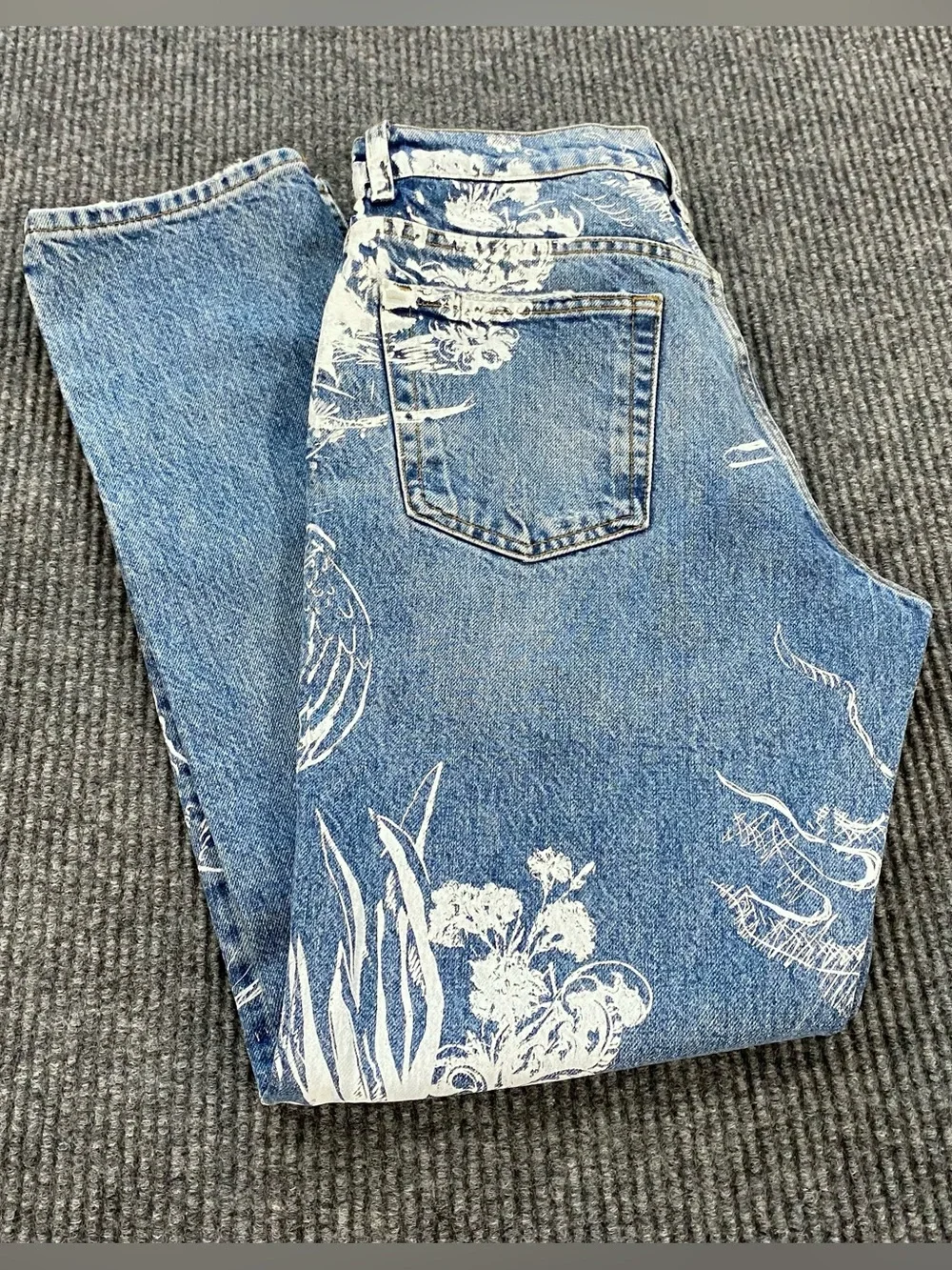 Zara Men's Renaissance Printed Distressed Jeans Size 29